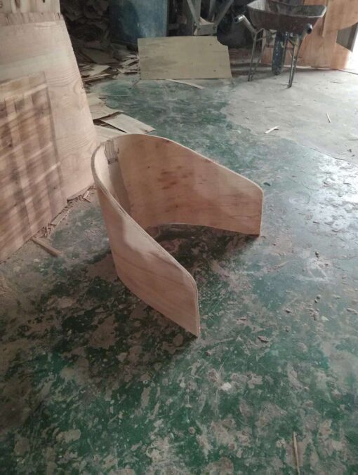 PHÔI GHẾ CHỮ M