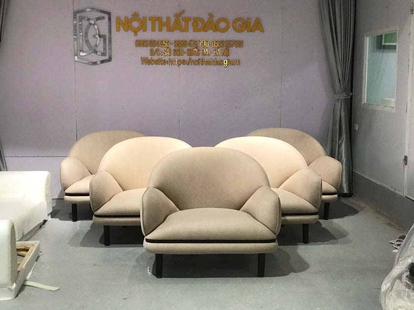 z6805557121906_8163547361c6fe18362445d4d1d4d5e0