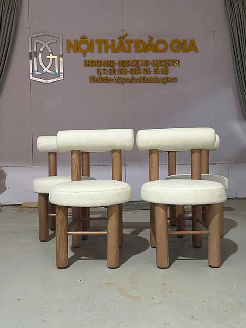 z7118896447437_21368ab54d3d79a09b3956f23a3d7633